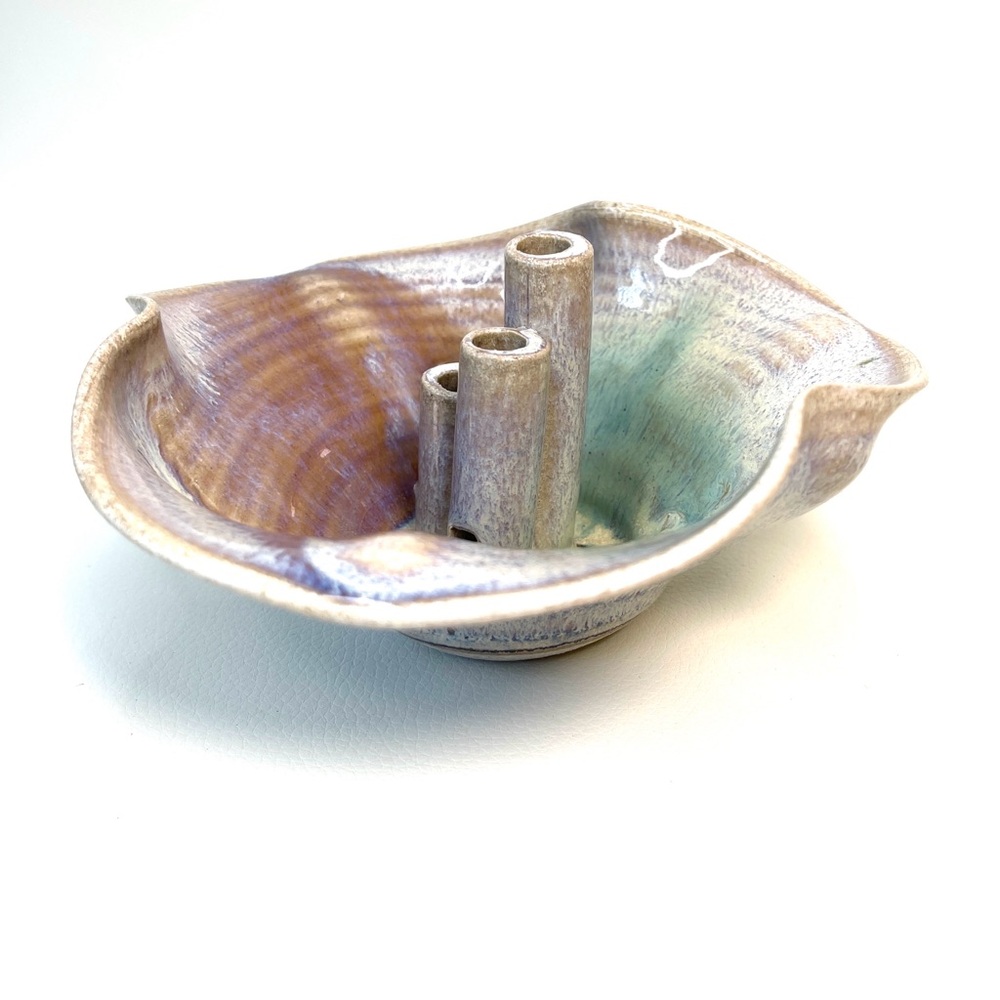 Handmade Glaze Pottery Flower Frog Bowl: Vintage Floral Arranger